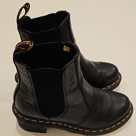 Dr. Martens Cadence Chelsea Black Leather Boots Size 7 Great Condition - Picture 6 of 10